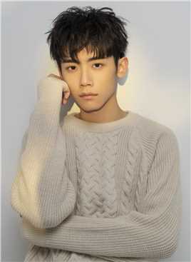 就这么狐闹李卿