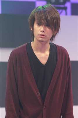 初森Bemars本田英雄