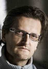 与人为恶皮尔·弗莱