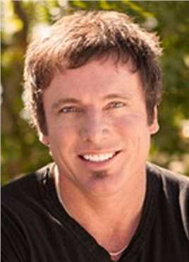 鲨鱼湖泊Jerry Dugan