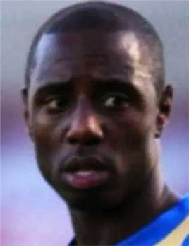 保姆奇遇记Guy on Subway Platform