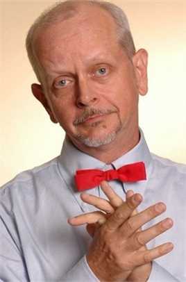 安娜贝尔3:鬼娃回家Father Michael Morrissey