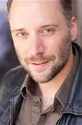 黑色闪电Announcer (boxing match)