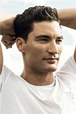 变形金刚Tourist (uncredited)