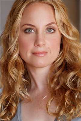 你好,我叫多蕾丝DIY Kate