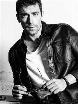 黑白恋曲易卜拉欣·切雷克库尔