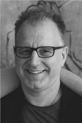 黑暗楼层Ingvar Þórðarson