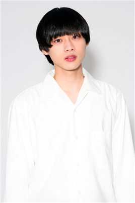 阿尔卑斯看台的外缘平井亚门