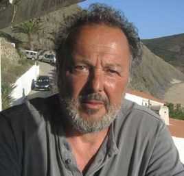 巴拿马裁缝勒克斯莫尔