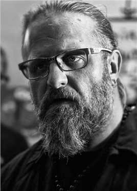 疯狂轮滑活结乐队