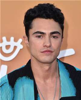 好想做一次第三季Paxton Hall-Yoshida