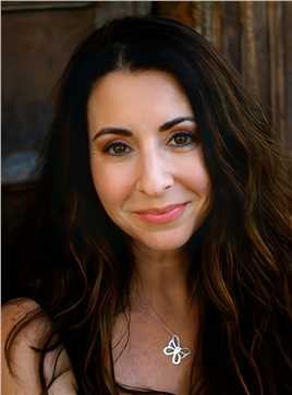 最终幻想15:王者之剑赛琳娜