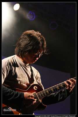 缝纫机乐队仓库管理员