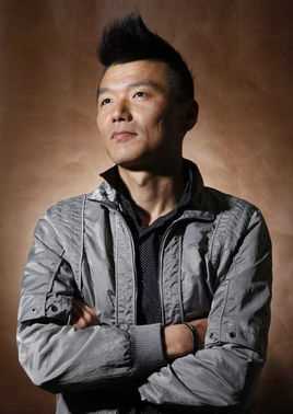 缝纫机乐队打手头目