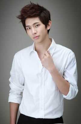 奶酪陷阱吴英坤