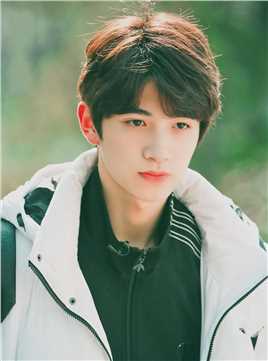 乘风少年龙一泽