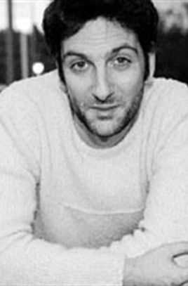 毒枭：墨西哥第一季的扮演者是欧内斯特·艾戴里欧