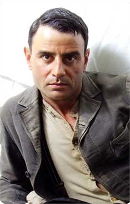 坚不可摧Anthony Zamperini