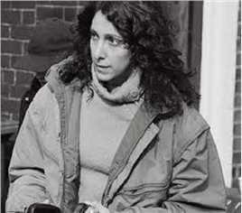 只有你哈莉·伍特里夫