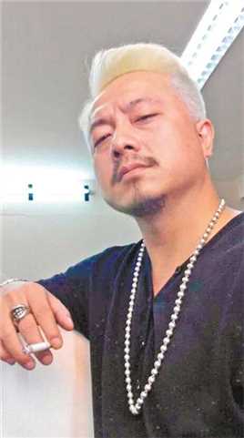 一寸相思靳海山