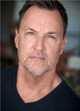 夺命手机弗莱彻特工