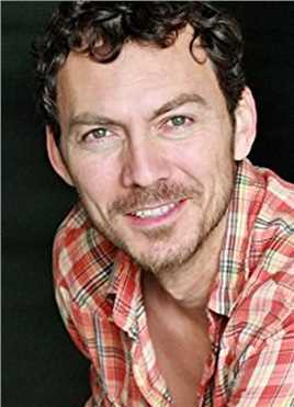 时间规划局Ernest (as Luis Chavez)