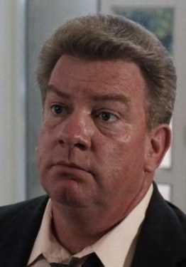 肉体证据Dr. McCurdy