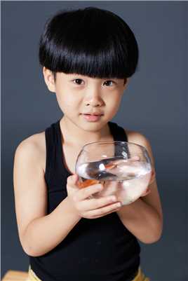 妻子的谎言辰辰