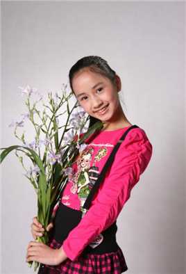 外星小子哆布哆吴倩