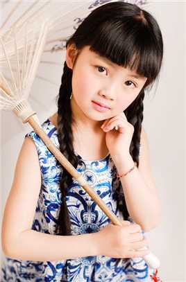 我的仨妈俩爸7-8岁艳阳