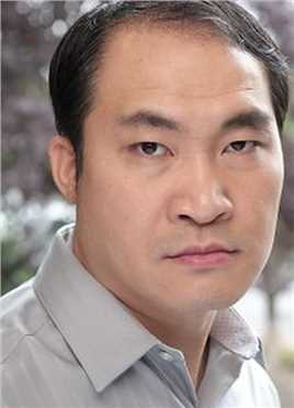 亦正亦邪制服警官