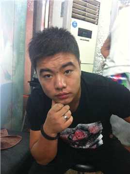 壮士出川王连长