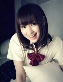 红x粉的扮演者是周防雪子