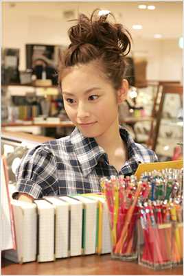 抹布女孩里见丽子