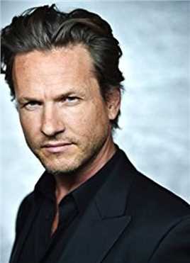 摇滚救妻Clive Muggleton