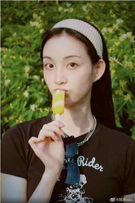 一触即发潘美仪