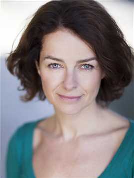 猎神：冬日之战的扮演者是安娜贝勒·道勒