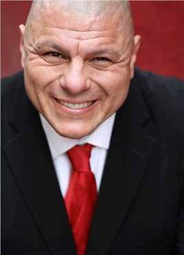 明星伙伴Mma Fighter (uncredited)