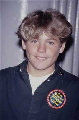 铁拳Bonner's Associate