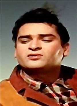 海誓山盟的扮演者是山米·卡帕尔