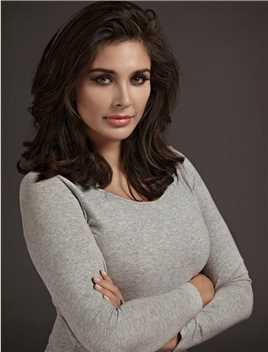 祸水的扮演者是丽莎·莱伊