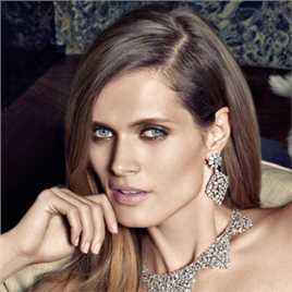 阴风阵阵苏茜的母亲