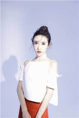 超能外星女友沈艳