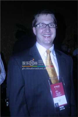 姚明年2的扮演者是科林 潘