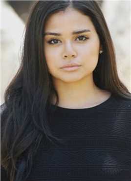 惊声尖叫第一季Ruby Nicholson