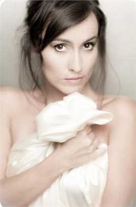 火星时代第一季Ava Macon