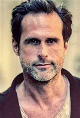 出轨幻想NYC Hotel Bell Man