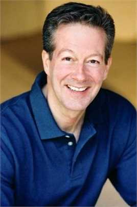 史前巨鳄：最终章的扮演者是西维尔·惠特尼