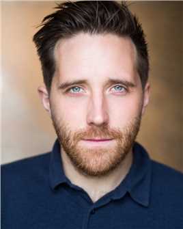 灰姑娘Royal Crier's Assistant