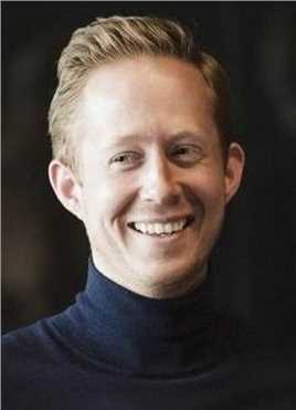 手机有鬼的扮演者是Robert de Hoog